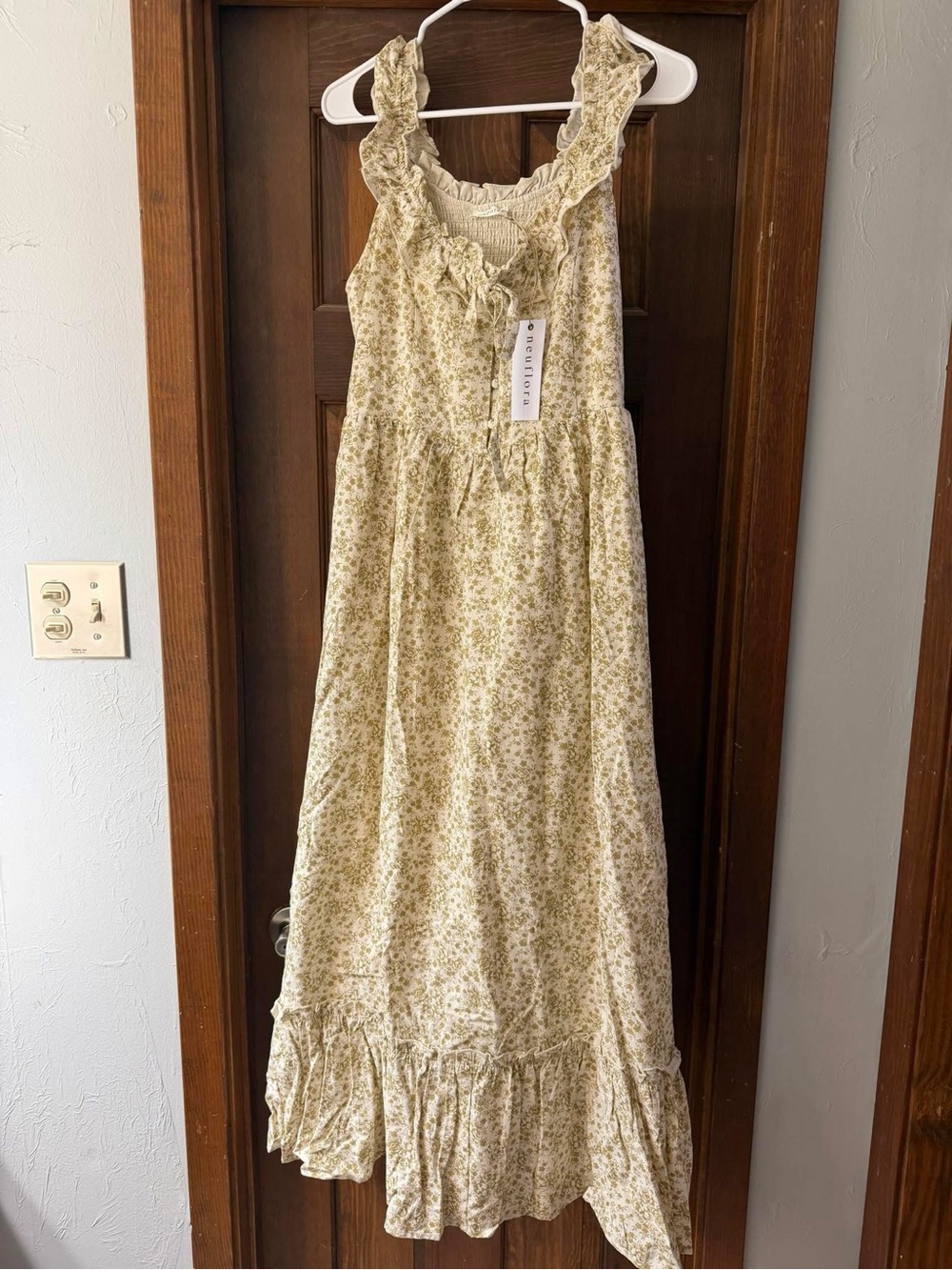Neuflora Destin Dress